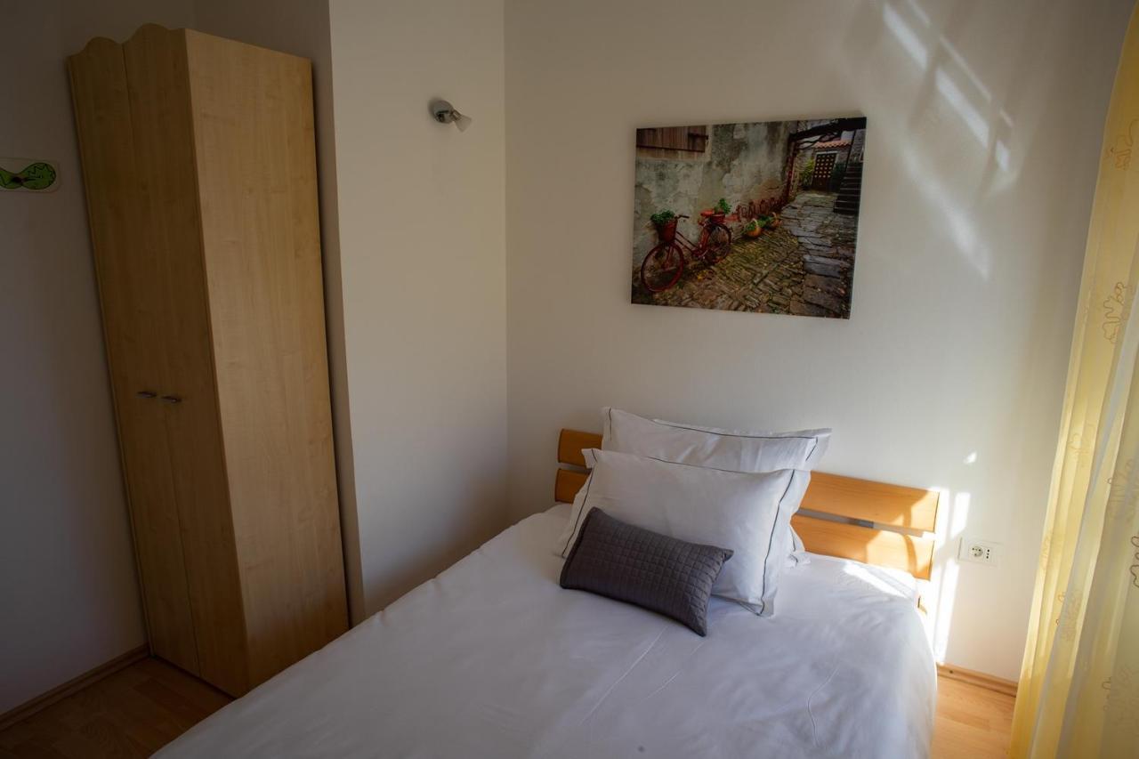Olive Tree Apartments 우마그 외부 사진