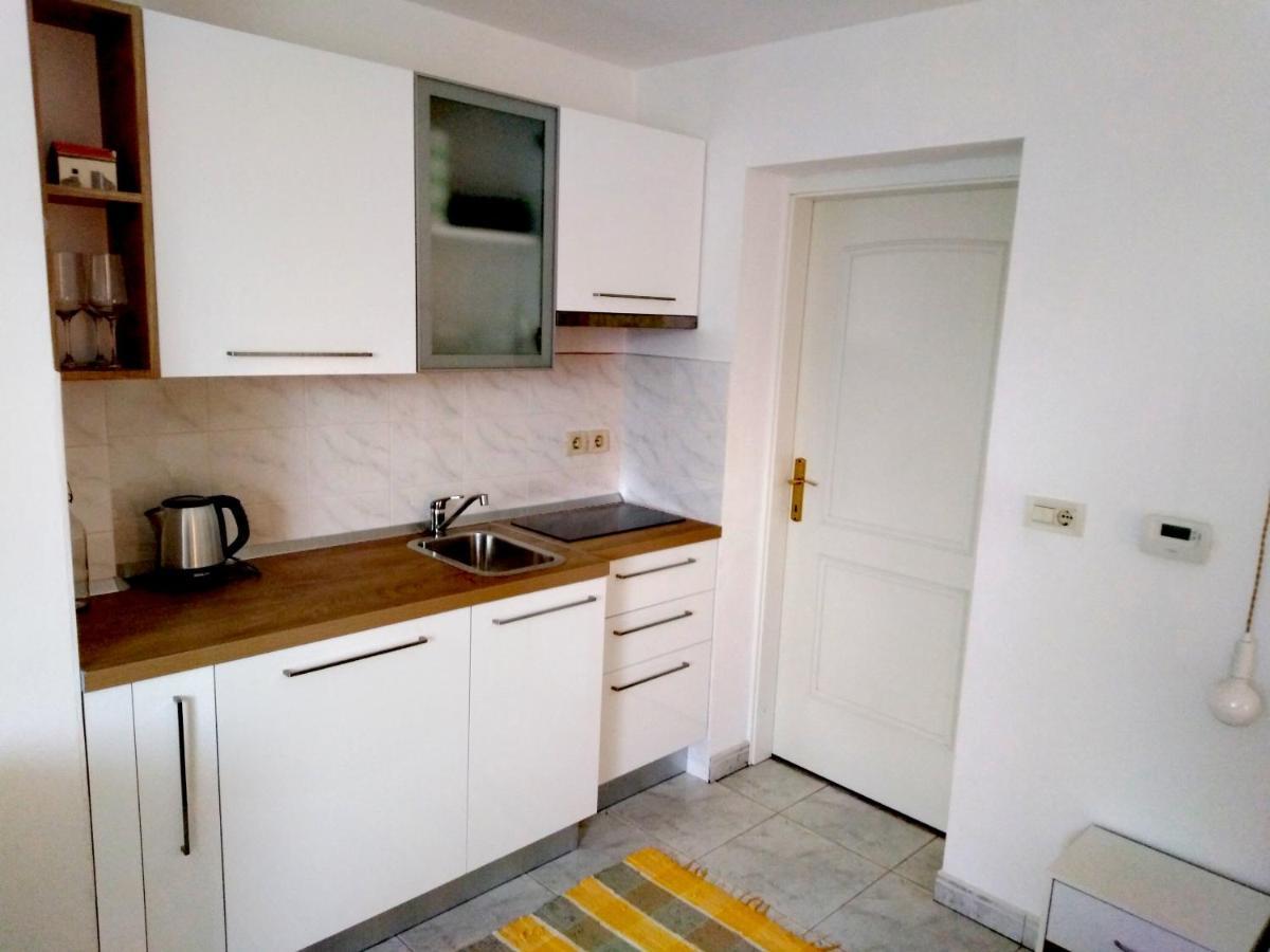 Olive Tree Apartments 우마그 외부 사진
